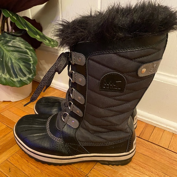 Sorel Unisex Tofino 2 faux fur snowboots - Picture 3 of 8